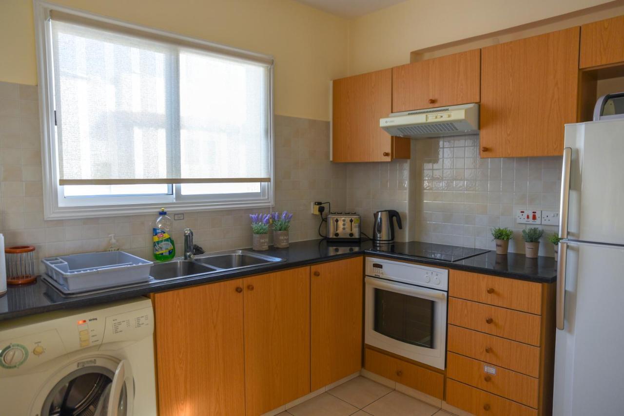 Melania Gardens Apartment 2 Paphos Eksteriør bilde
